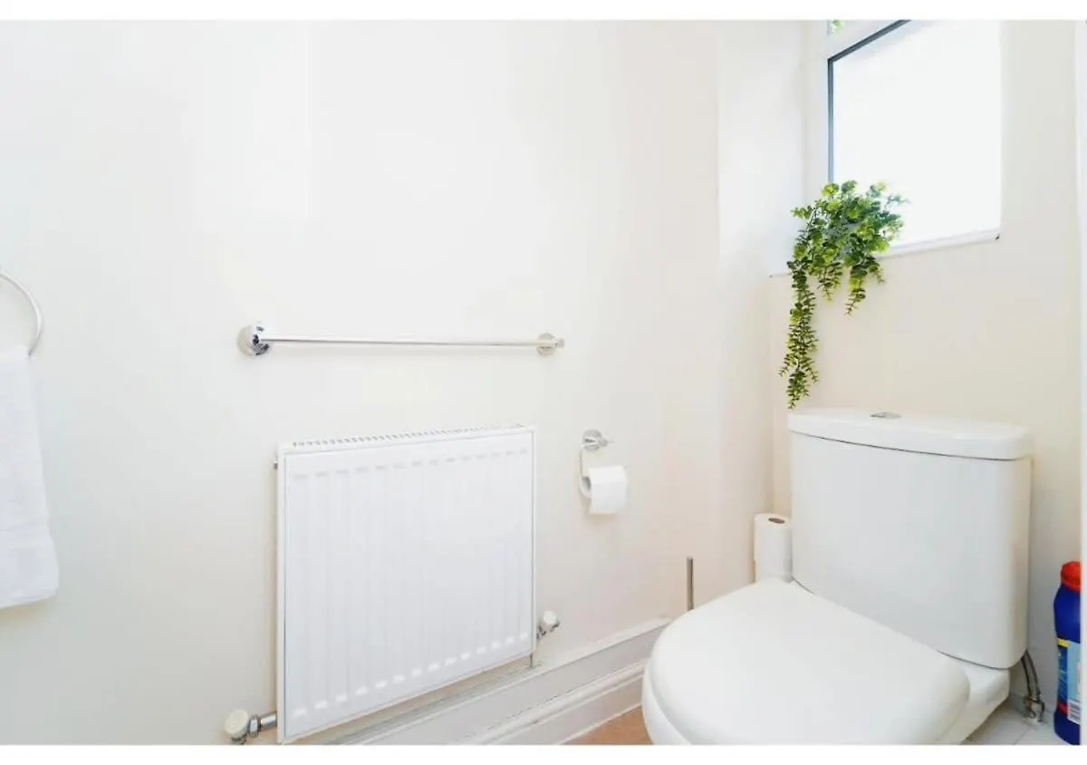 Сasa de vacaciones Charming Uxbridge 3Br Home With Parking